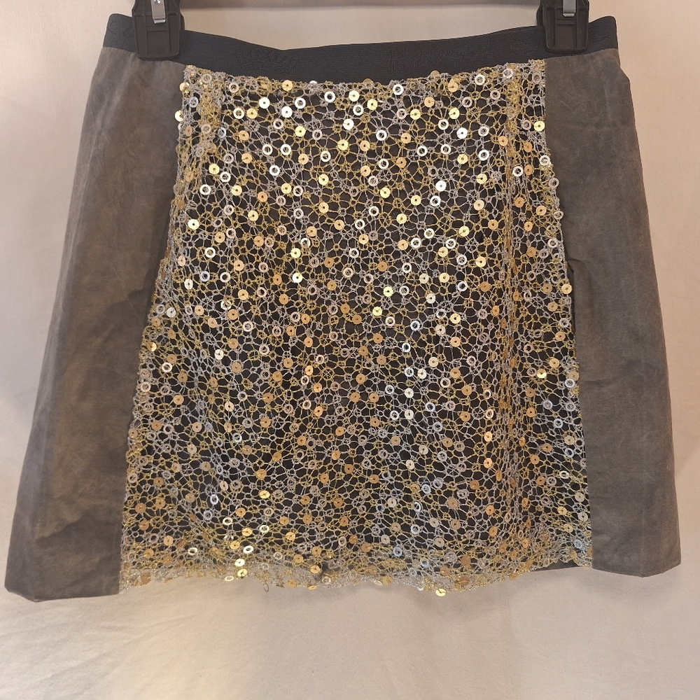 Roma e Toska girl skirt
